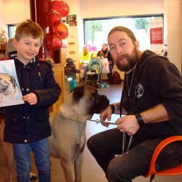 Kunstenaar Castricum  (NL) Honden en poezen tekenaar