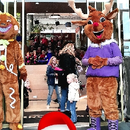 Kerst Mascottes Gingerbread en Rudolph