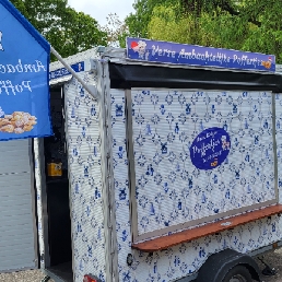 Want to rent a cozy poffertjes stall?