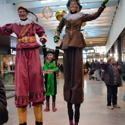 Acrobaat Amsterdam  (NL) Pieten op Stelten: Lange & Grote Piet