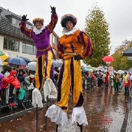Kids show Winterswijk  (NL) Artful puppets on stilts