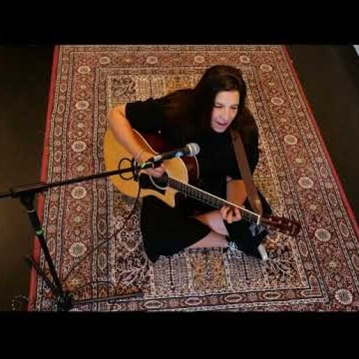 Singer (female) 's Gravenhage  (NL) 