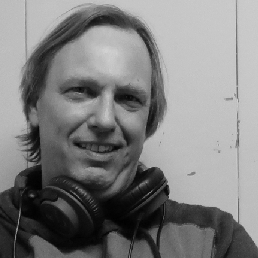 DJ Bergschenhoek  (NL) Ian Barras deephouse - nu disco - techno