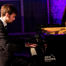 Pianist Delft  (NL) Klassiek pianist Alexander Chater