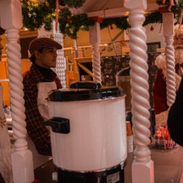 Choco cart with baristas at winter events!