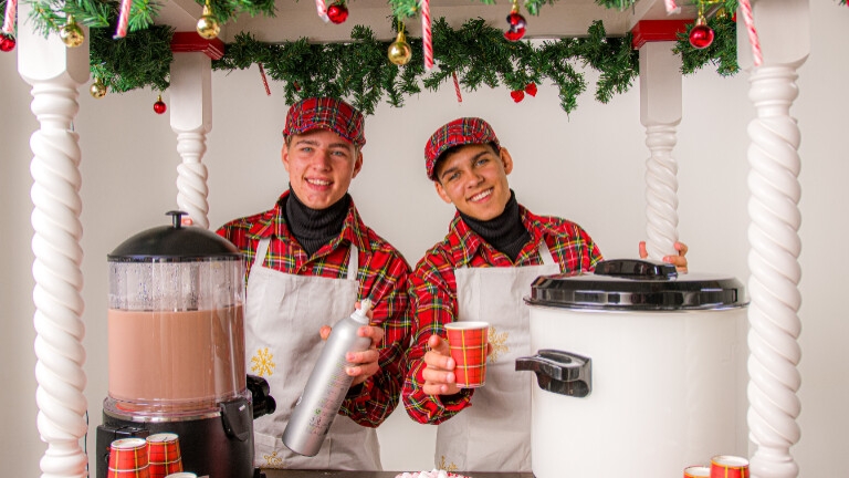 Choco & mulled wine cart for winter events!