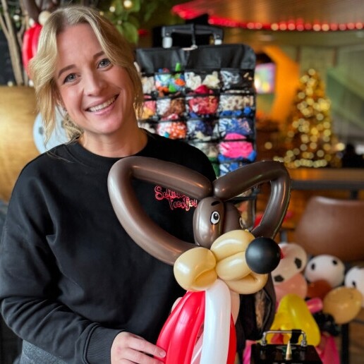 Balloon artist Moergestel  (NL) 