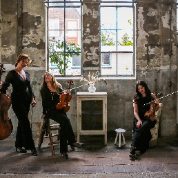 Orchestra Amsterdam  (NL) String trio Amsterdam/ String trio