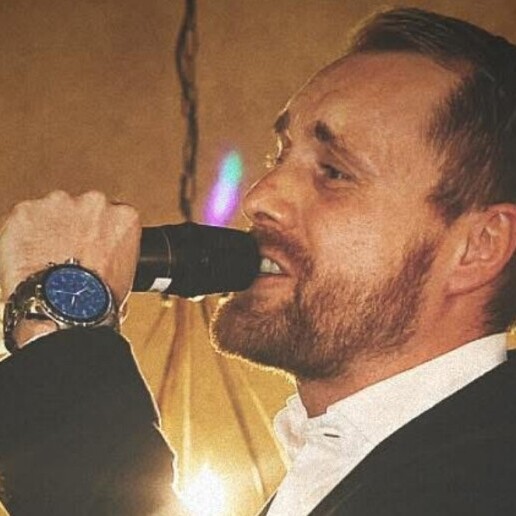 Singer (male) Uithoorn  (NL) 