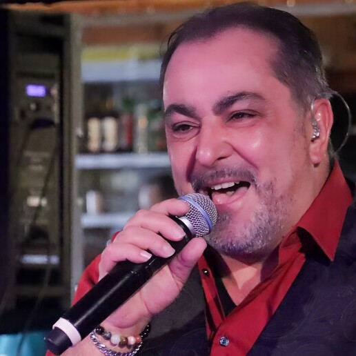 Singer (male) Ridderkerk  (NL) 