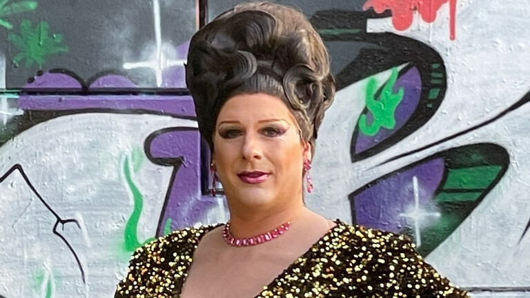 Drag queen presenter Kitty Glamourus