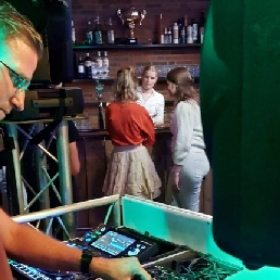 Shine Up Drive In Show, DJ, 100% Feest!