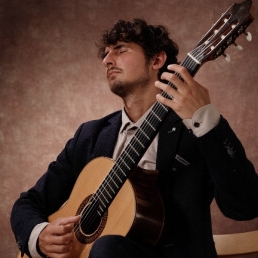 Guitarist Bodegraven  (NL) Acoustic/Classical Guitarist for Wedding