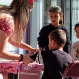 Schminker Dussen  (NL) Niekies Sinterklaas Glittertattoos