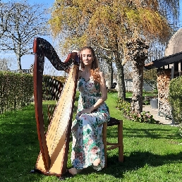 Harpist Bergen op Zoom  (NL) Harp background music, Harpist Irem