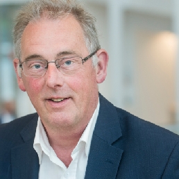 Speaker Delft  (NL) Prof. Ad van Wijk