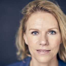 Presentator Woerden  (NL) Esther Vergeer als dagvoorzitter