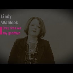 Zangeres Lindy Waldeck