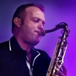 One Man Band Pal van den Hoogen