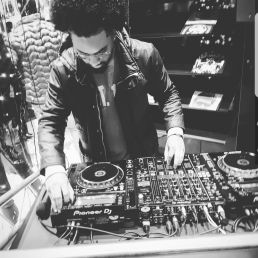 DJ TRIPLE E3