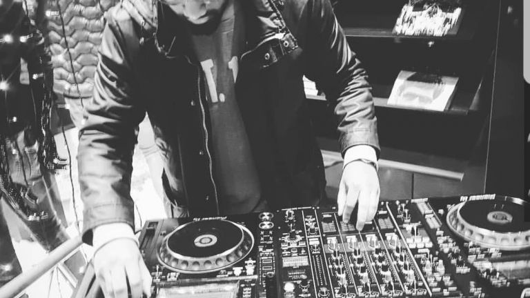 DJ TRIPLE E3