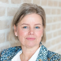 Spreker Oudehaske  (NL) Jeltje Minnesma: Escaperoom gezondheid