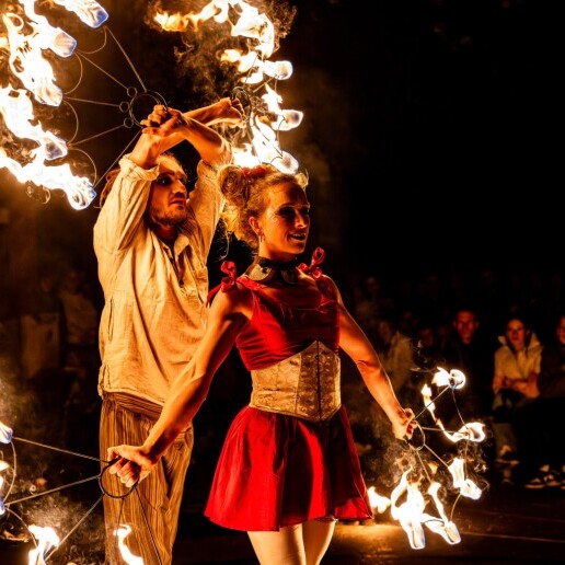 Acrobat Amsterdam  (NL) 