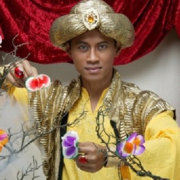Aladdin the Oriental Magician