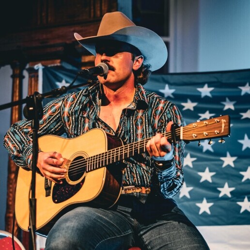 Singer (male) Hoorn  (Noord Holland)(NL) 