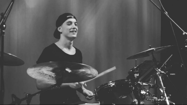 Roel van Moll (sessie drummer)