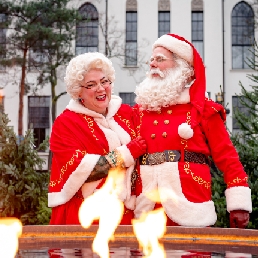 Singing Santa and Christmas Woman