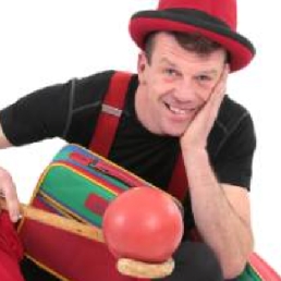 Actor Eefde  (NL) Clown & Juggler OkiDoki