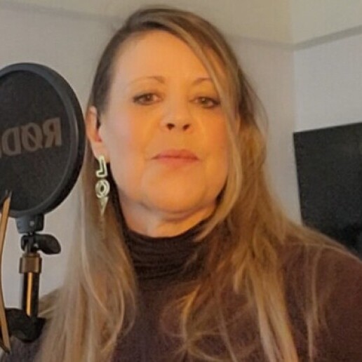 Singer (female) Amsterdam  (NL) 