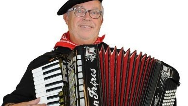 Accordeonist Paul Meijaard
