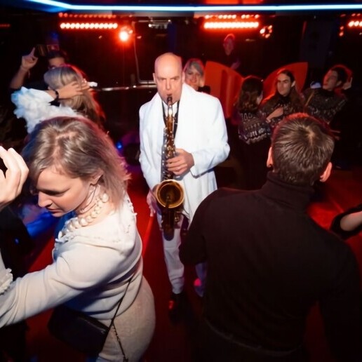 Saxophonist Amsterdam  (NL) 