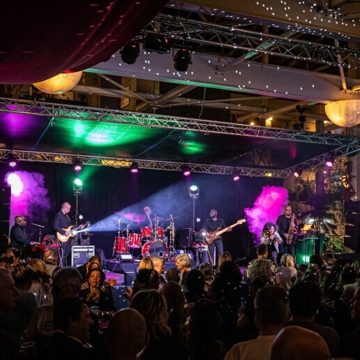 Band Amsterdam  (NL) 