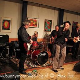 Neighbours Blues band 