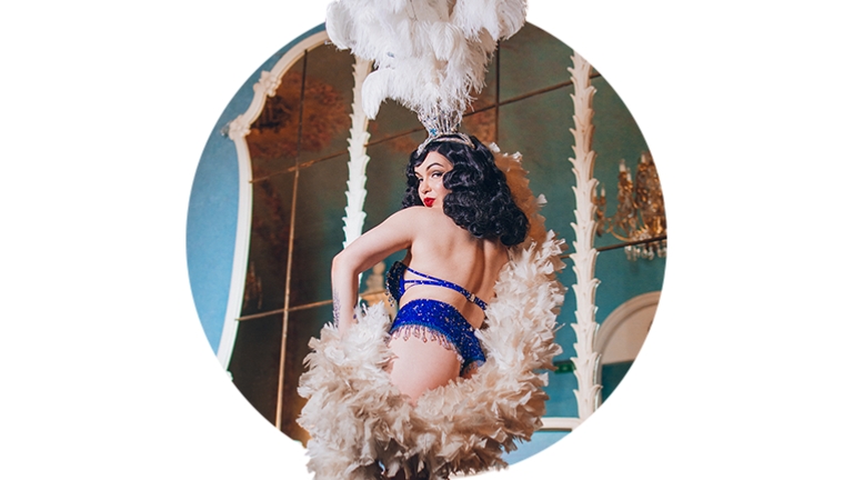 Vegas Showgirl Burlesque Act