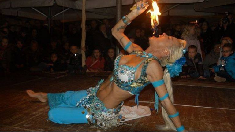 Spectacle: Fakir, Fire & Belly Dance Show