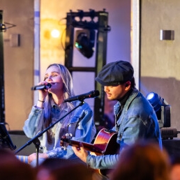 2BSTEREO Ceremonie (zangduo met gitaar)