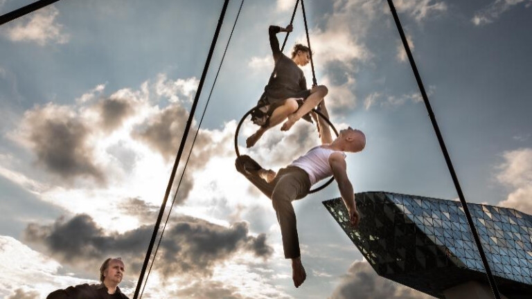 Aerial hoop duo