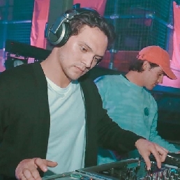 DJ Amsterdam  (NL) Timmy Turn Up