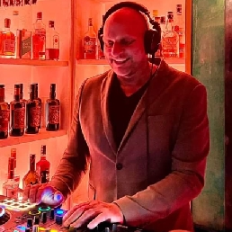 DJ Dirk Schot