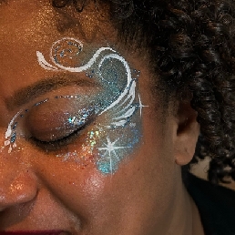 Christmas with glitter and face painting - Nienclub