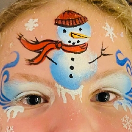 Christmas face painting with Lot and Loes
