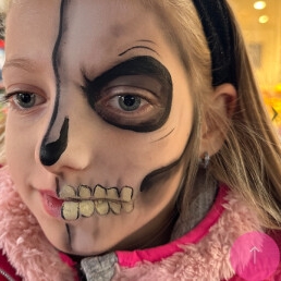 Halloween kinderschmink met Lot en Loes