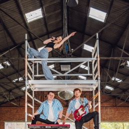 Band Berlicum  (Noord Brabant)(NL) Band on Stilts