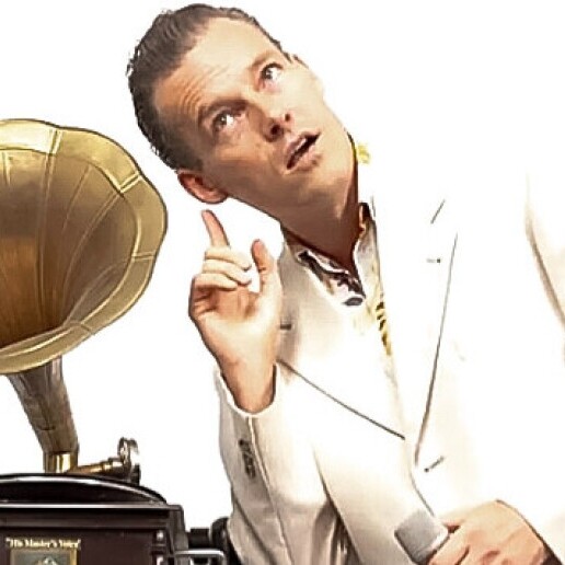 Singer (male) Berlicum  (Noord Brabant)(NL) 