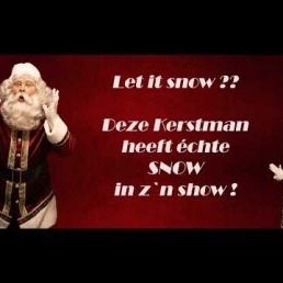 Singing Santa known from TV