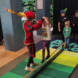 Sports/games Emmen  (NL) Sinterklaas activiteiten sport en spel